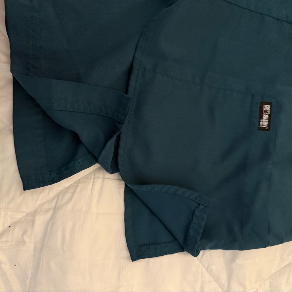 Grey’s Anatomy Teal Scrub Set, XS. Used. - Picture 13 of 14